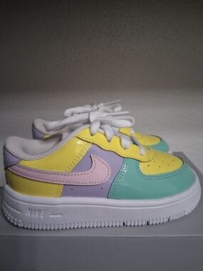 Nike Kids Force 1 Low BT Lace  Sneakers Size 9C yellow/pink/rose Like New